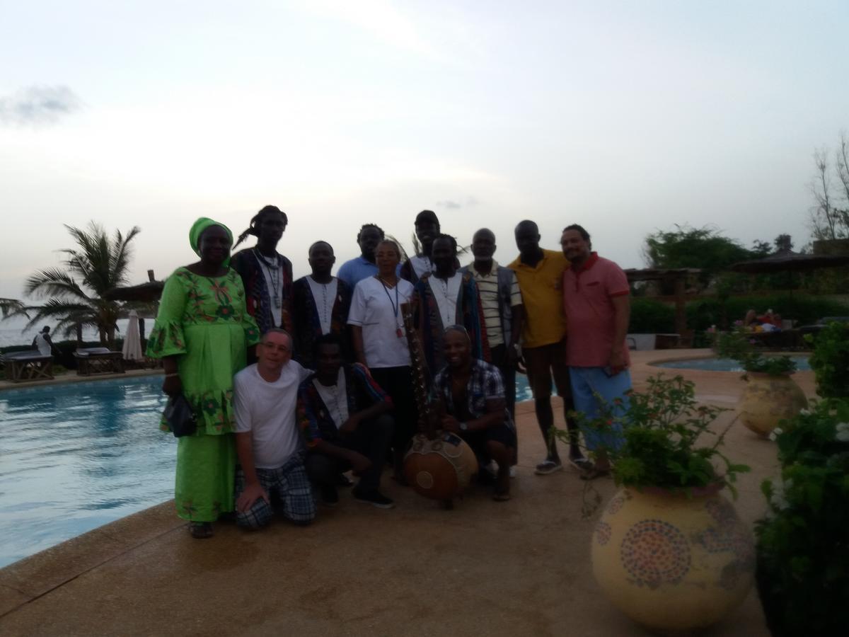 Terre D'Afrique Hotel Popenguine Exterior photo